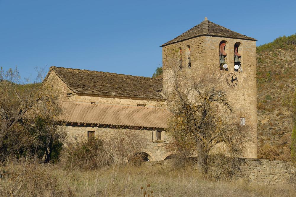 Imagen Iglesia de San Miguel. Latre